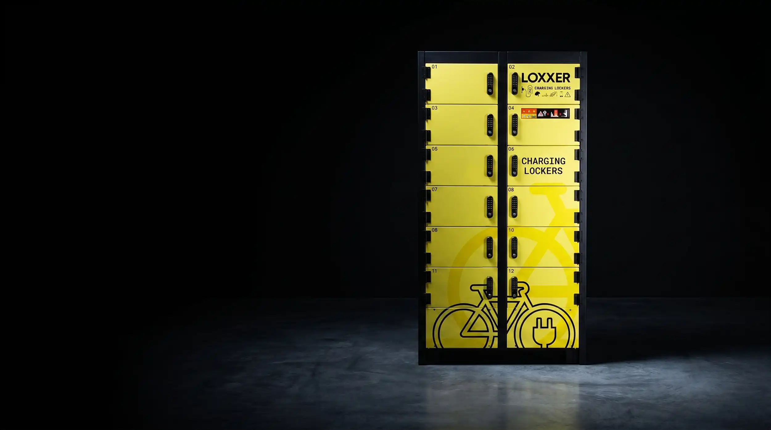 LOXXER LOX12 — skříň s dvanácti uzamykatelnými nabíjecími boxy